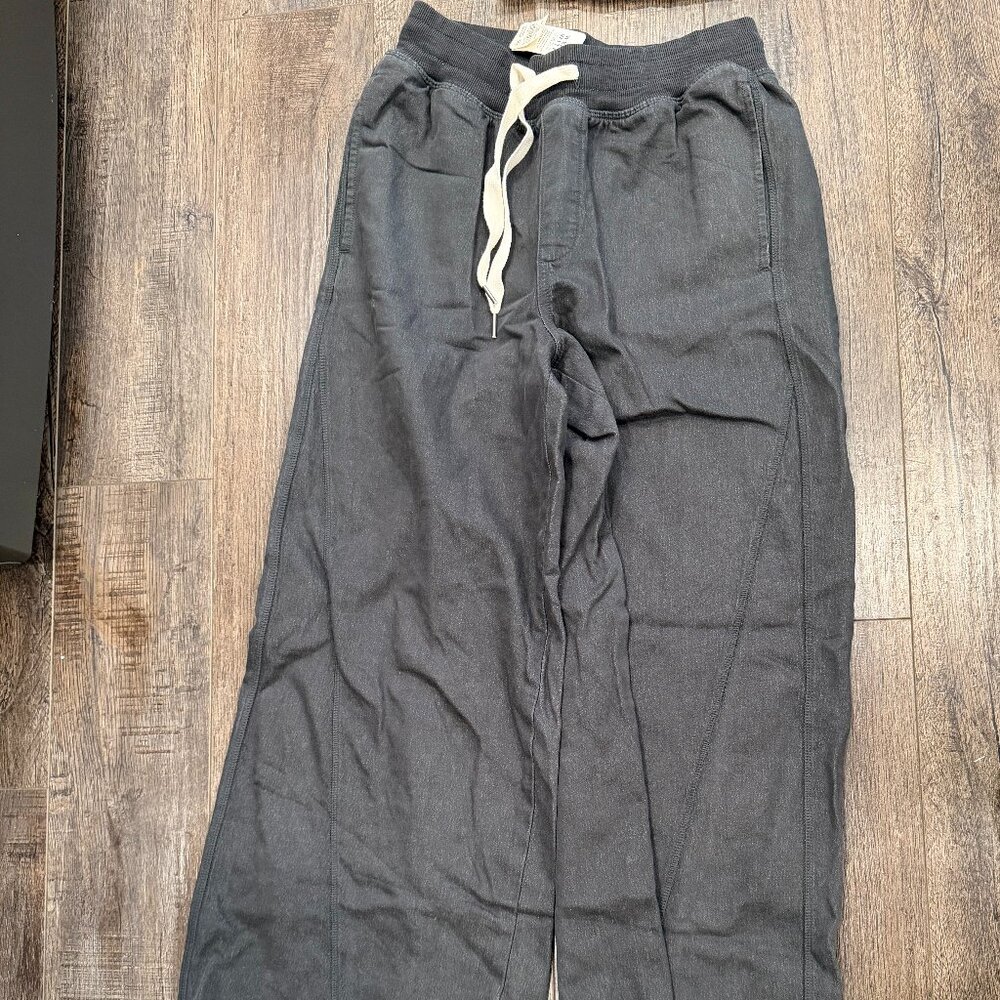 Aerie Soft Landing trouser